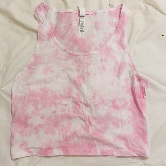 ✨3 for 35 ✨Tye-dye crop top - Picture 1 of 1